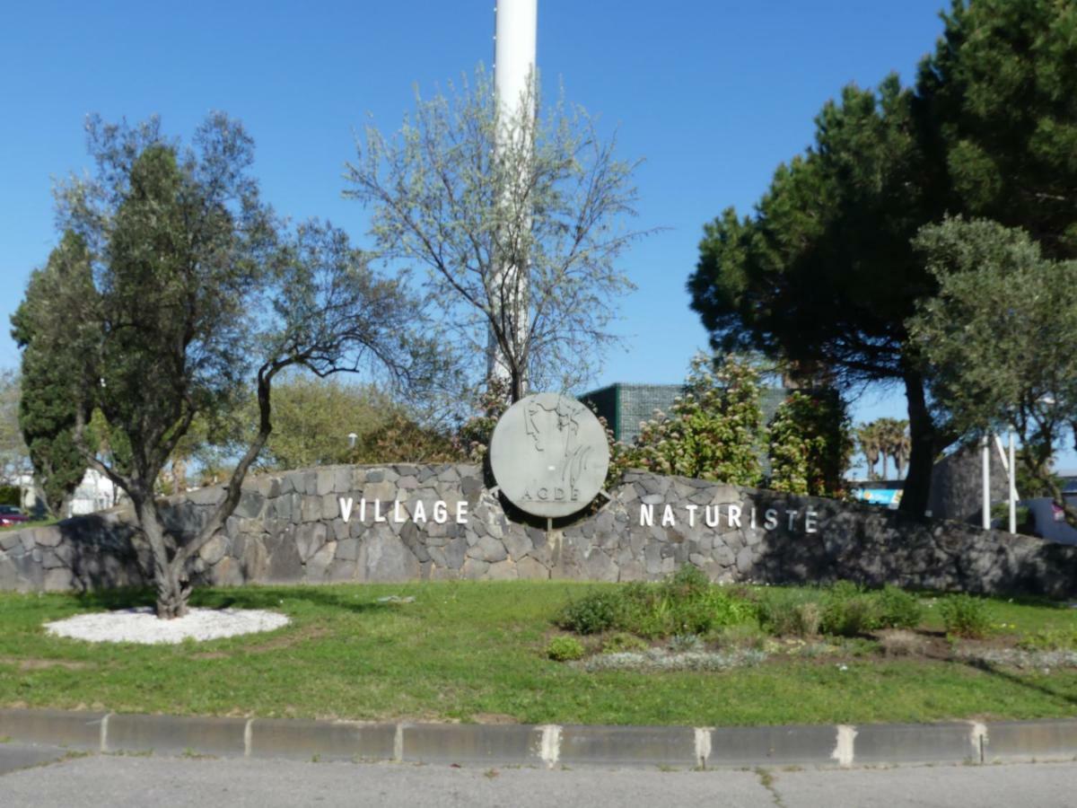 Le Cristal Port Ambonne Village Naturiste Agde Luaran gambar